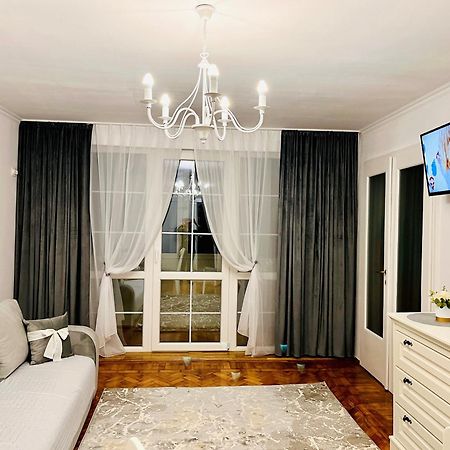 Dream Rooms Хунедоара Экстерьер фото